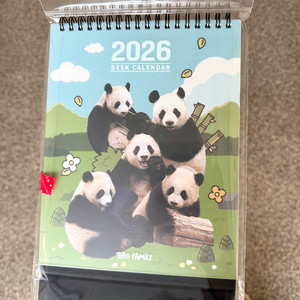 바오패밀리 2026년 탁상달력 캘린더 판매합니다!푸바오