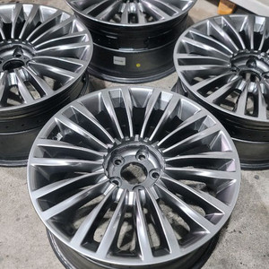 기아 더 K9 19인치 순정휠 대품+20만원