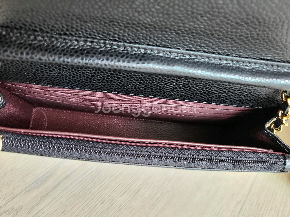 샤넬클래식캐비어 체인 woc금장(상태깨끗)--8