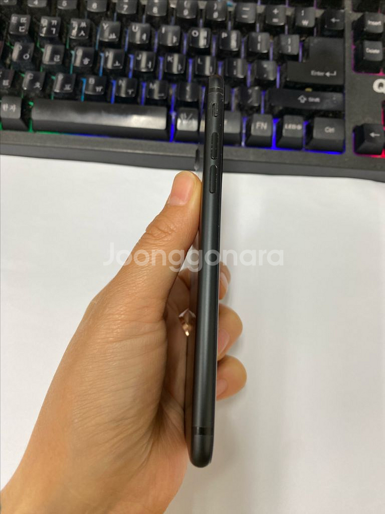 아이폰7 매트블랙 액정SS급 128GB 배터리100%--4