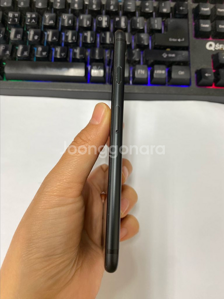 아이폰7 매트블랙 액정SS급 128GB 배터리100%--5
