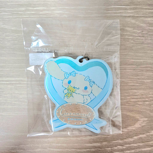 (새상품)cu편의점 산리오캐릭터즈 시나모롤 아크릴 키링