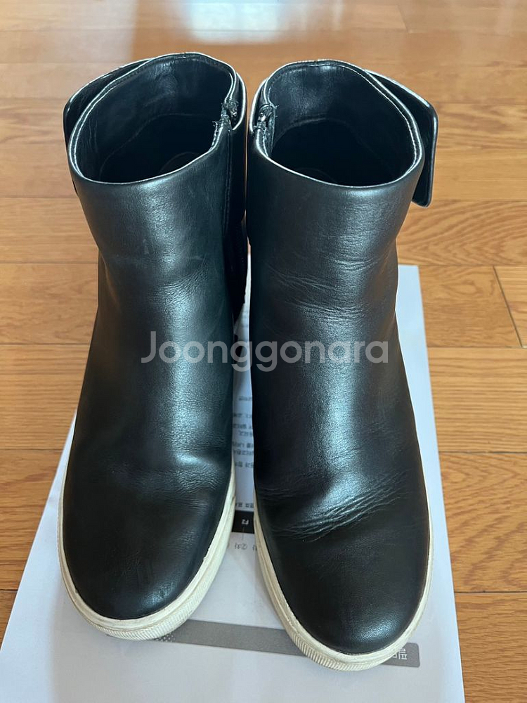 DKNY 디케이엔와이 블랙 웨지 스니커즈 36 size--0
