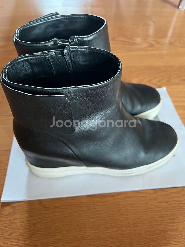 DKNY 디케이엔와이 블랙 웨지 스니커즈 36 size--1