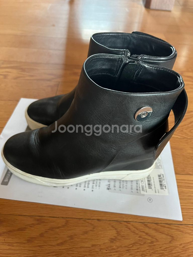 DKNY 디케이엔와이 블랙 웨지 스니커즈 36 size--2