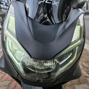 pcx2021년식 헤드라이트