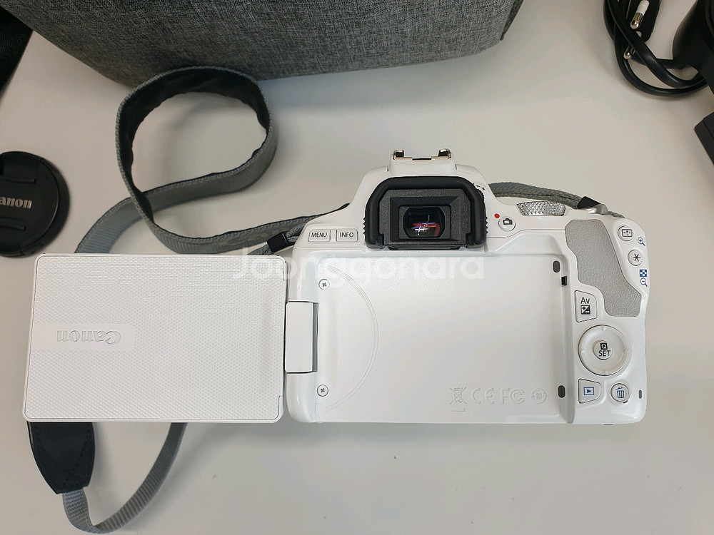 캐논 EOS 200DII DSLR 카메라(택포)--8