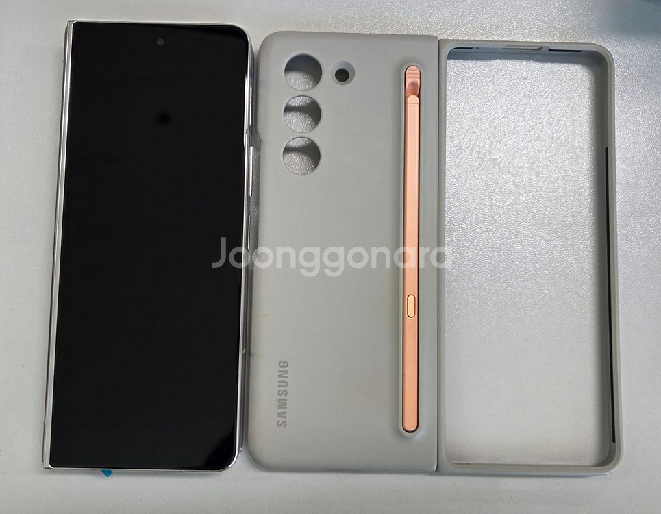 갤럭시 Z폴드5_512G 자급제 센터판 판매 합니다.--0