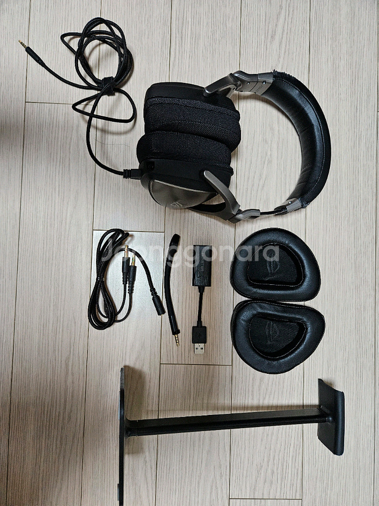 ASUS ROG Delta Core 헤드셋+사블 G1--2