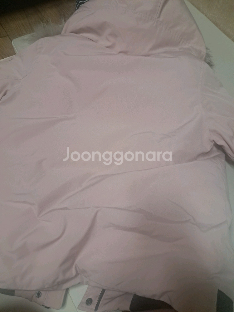핑크색 후드점퍼--0
