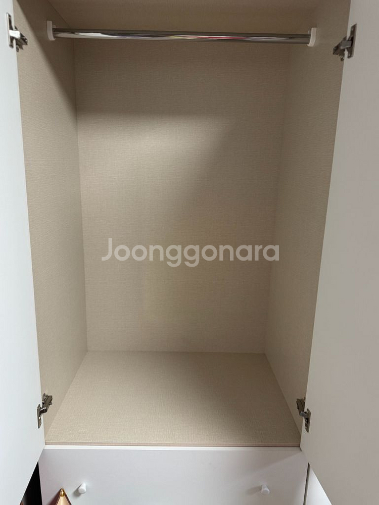 옷장 /Closet--1