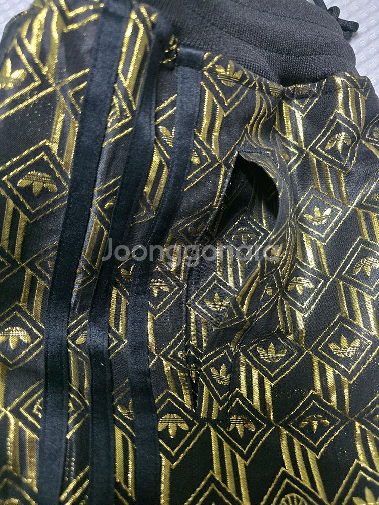 아디다스 팬츠 여성 M싸이즈--1