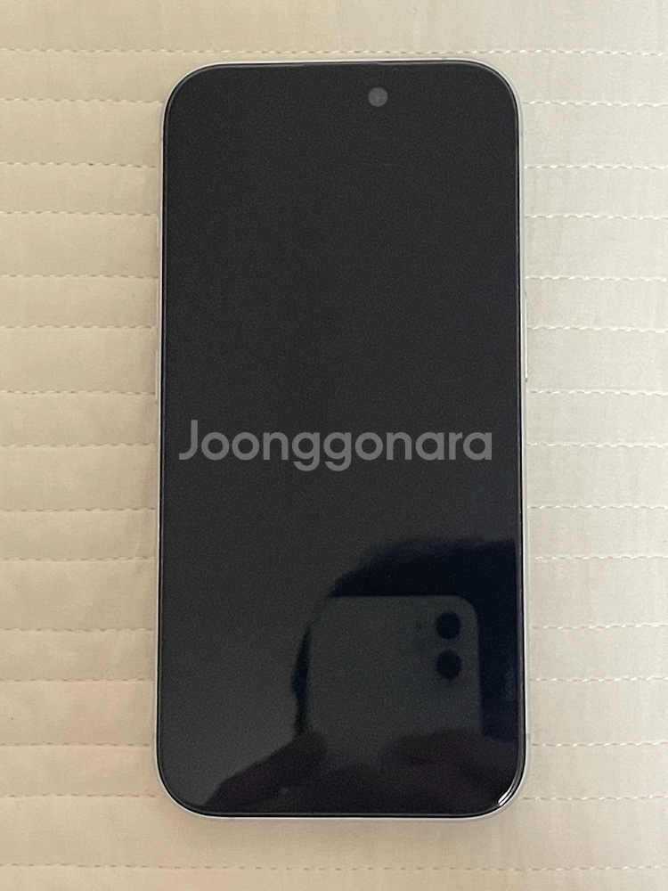 (S급 거의새거!) 아이폰16 256기가 화이트--1