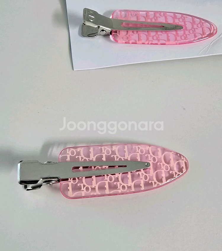 디올 2025헤어집게핀--3