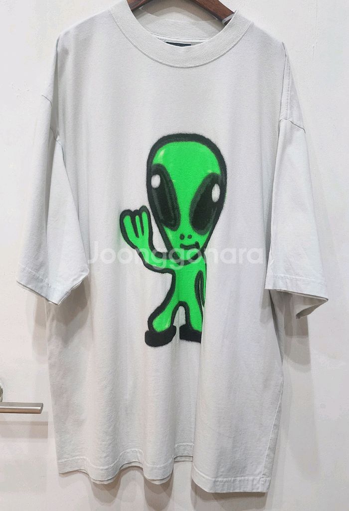 발렌시아가 하이데어 반팔 M--0