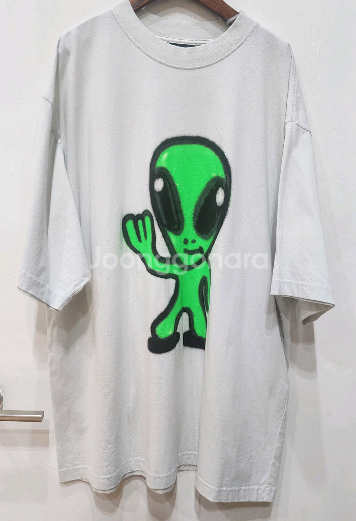 발렌시아가 하이데어 반팔 M--9