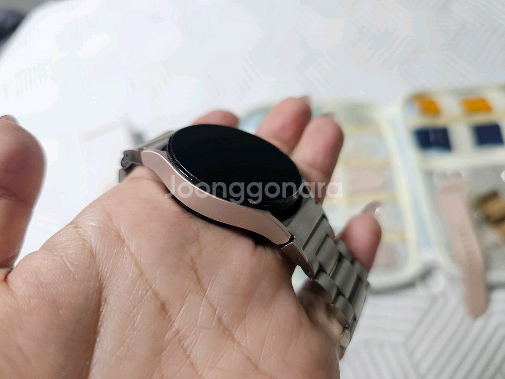 갤럭시 워치4 판매합니다 2개--2