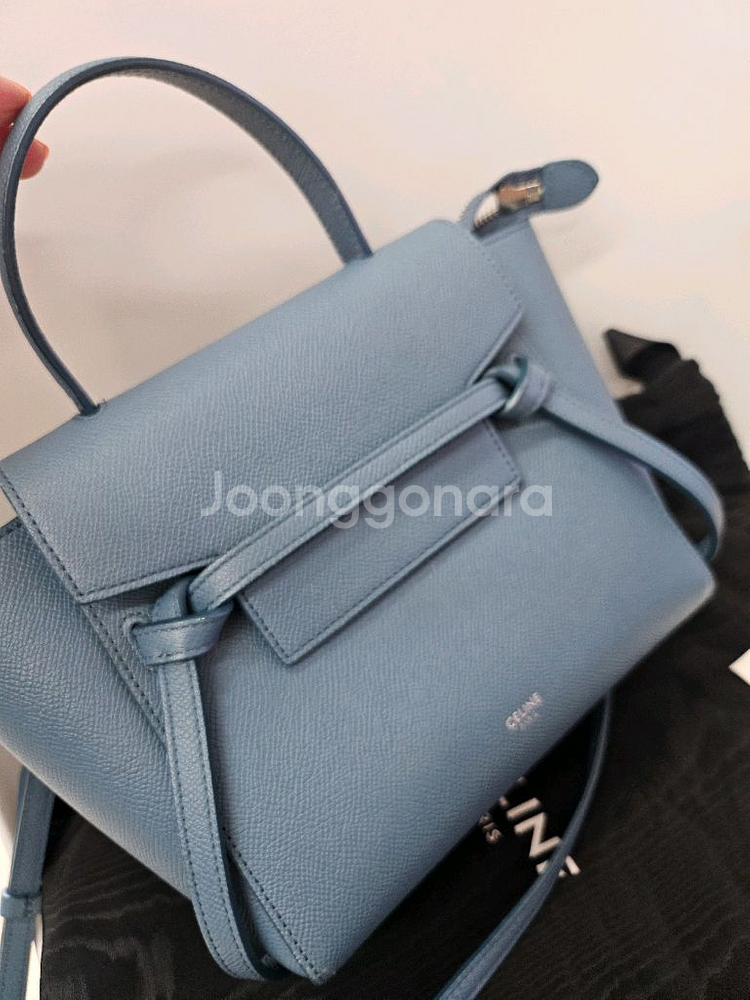 셀린느 벨트백 나노 블루--2