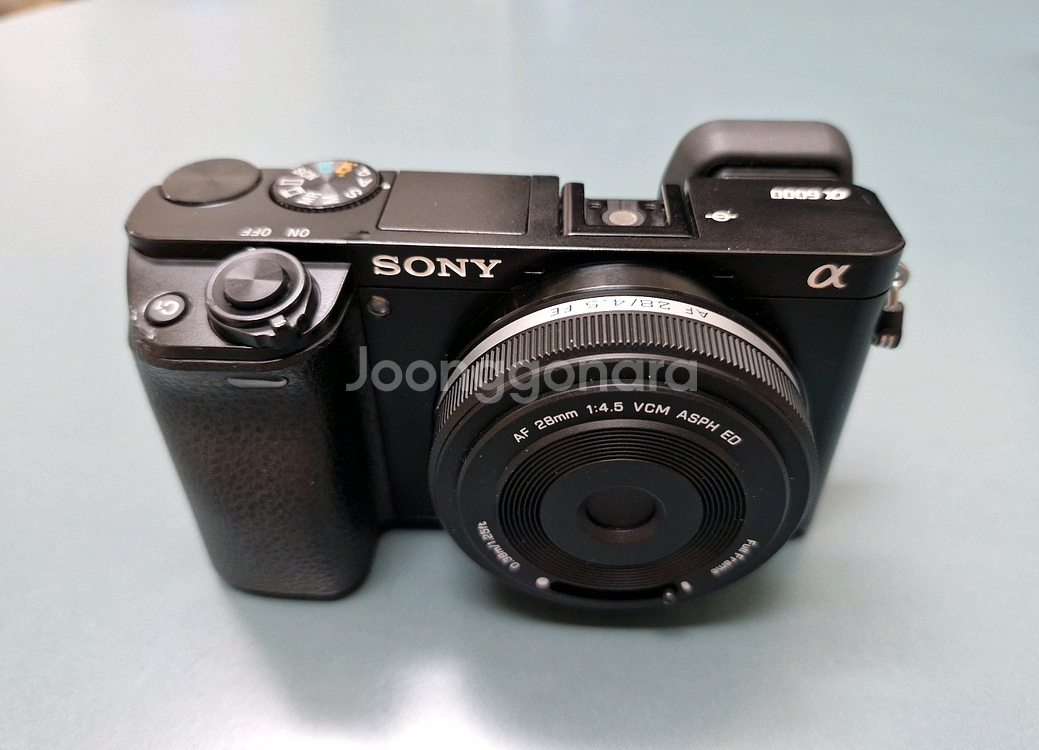 소니 미러리스 A6000 빌트록스 28mm 팬케잌단렌즈--1