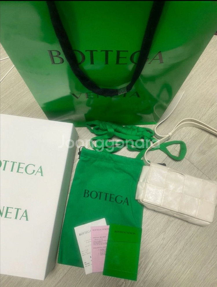 보테가 카세트백--0