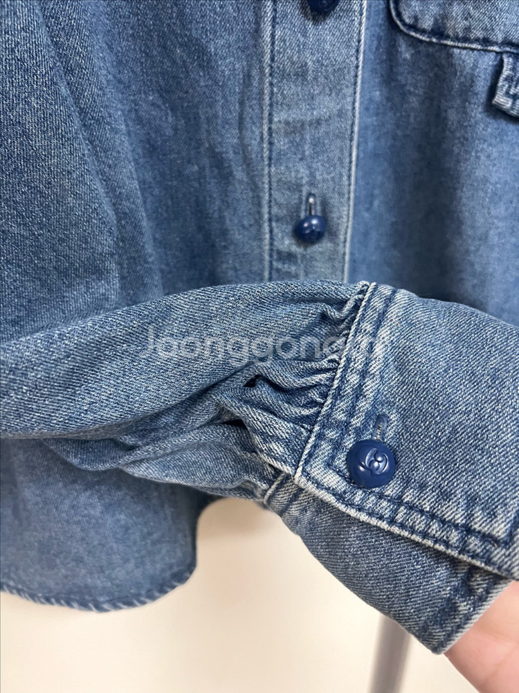 21 럭키슈에뜨 프릴카라 퍼프 데님 셔츠 자켓 블라우스--8