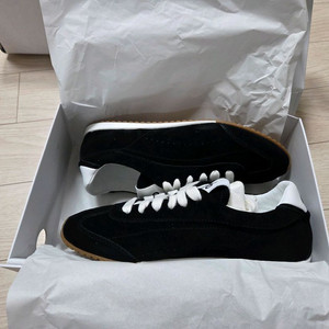 알로 선셋 스니커즈 7W