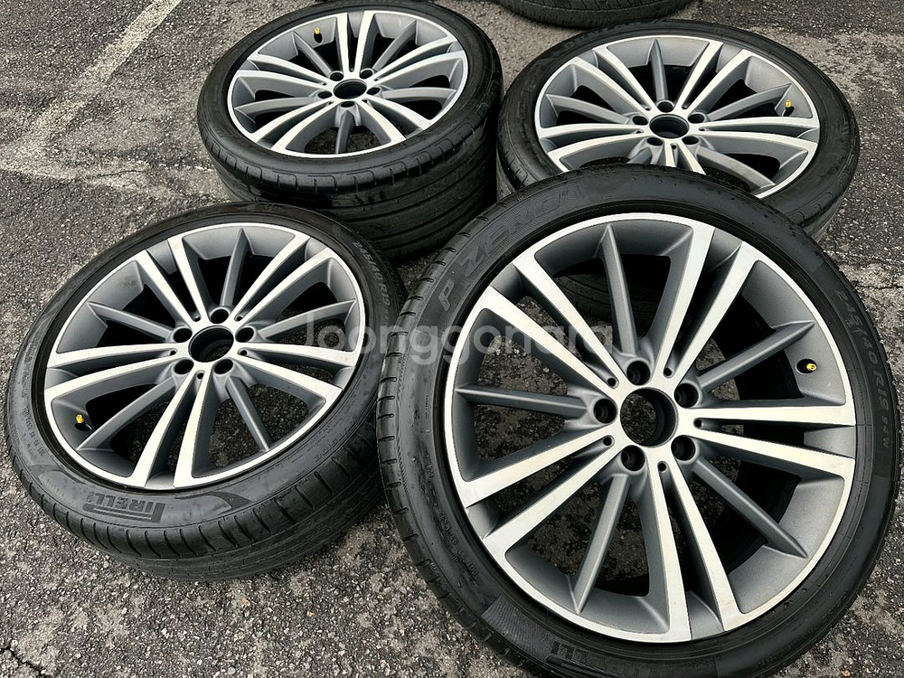 벤츠 CLS W257 19인치 정품 휠타이어 세트 팔아--0