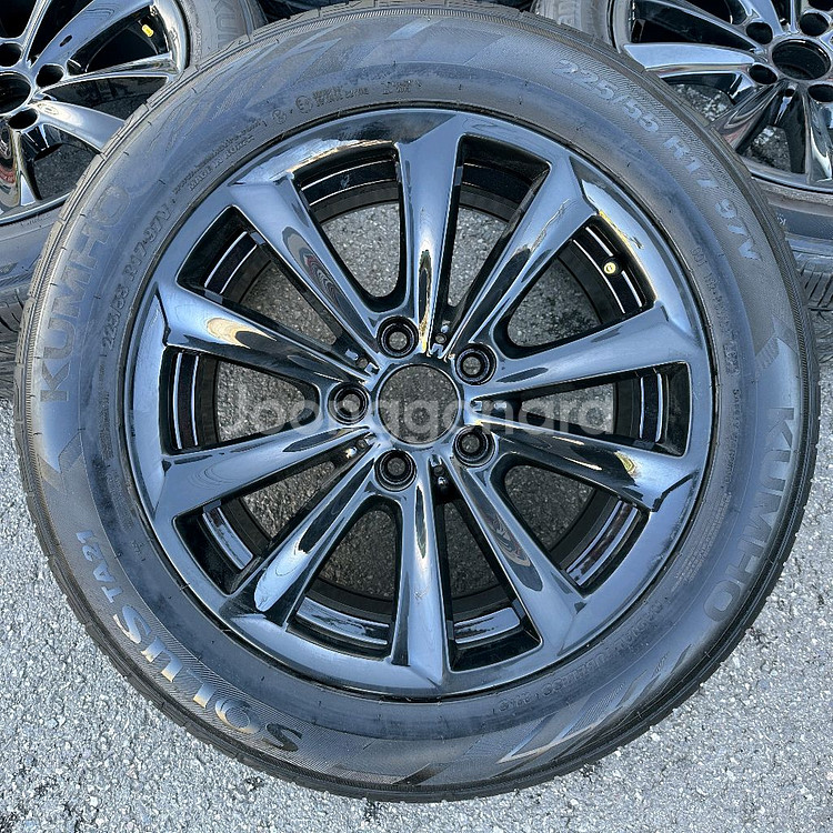 BMW 17인치 5시리즈 F10 520D 정품 휠타이어--1