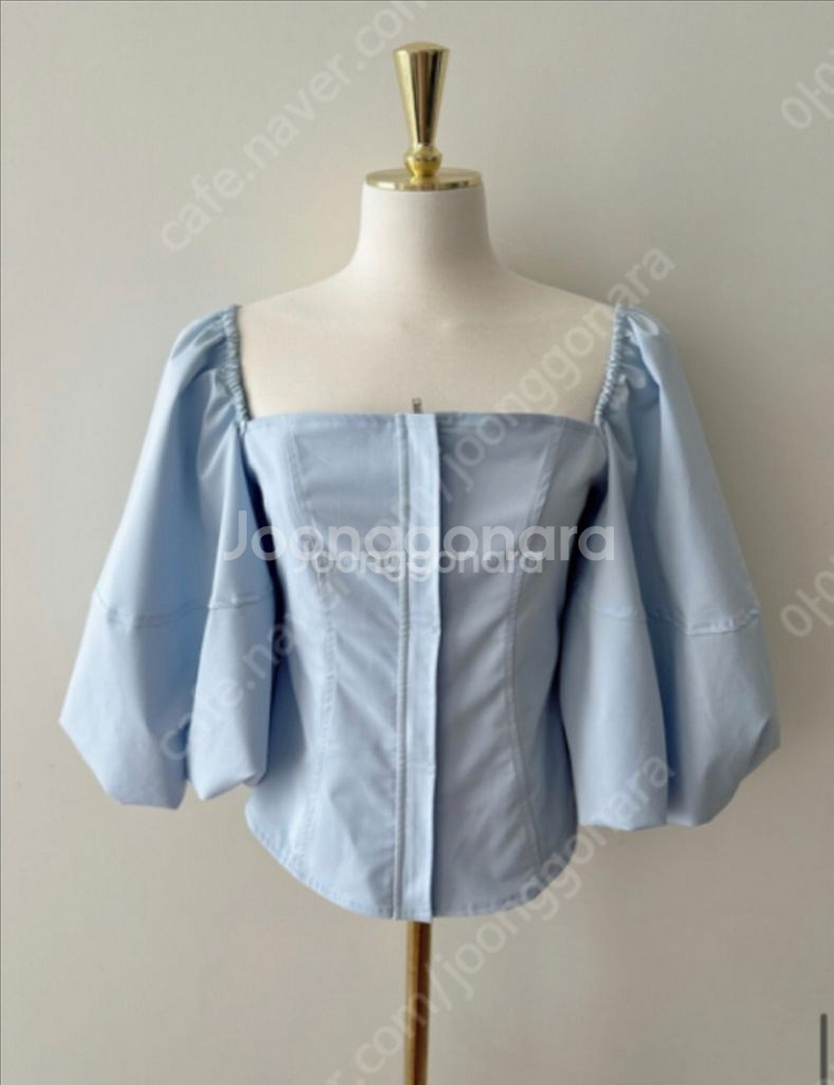 더요니아 블라우스 흰,하늘 S 완전새거 일괄--1