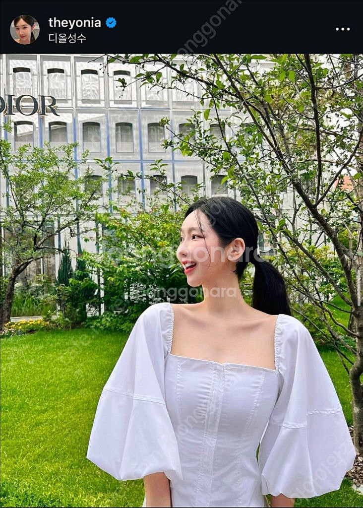 더요니아 블라우스 흰,하늘 S 완전새거 일괄--0