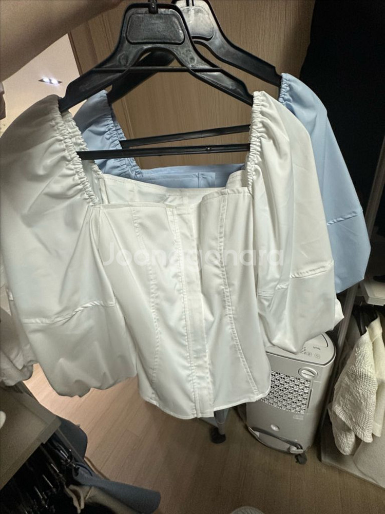 더요니아 블라우스 흰,하늘 S 완전새거 일괄--3