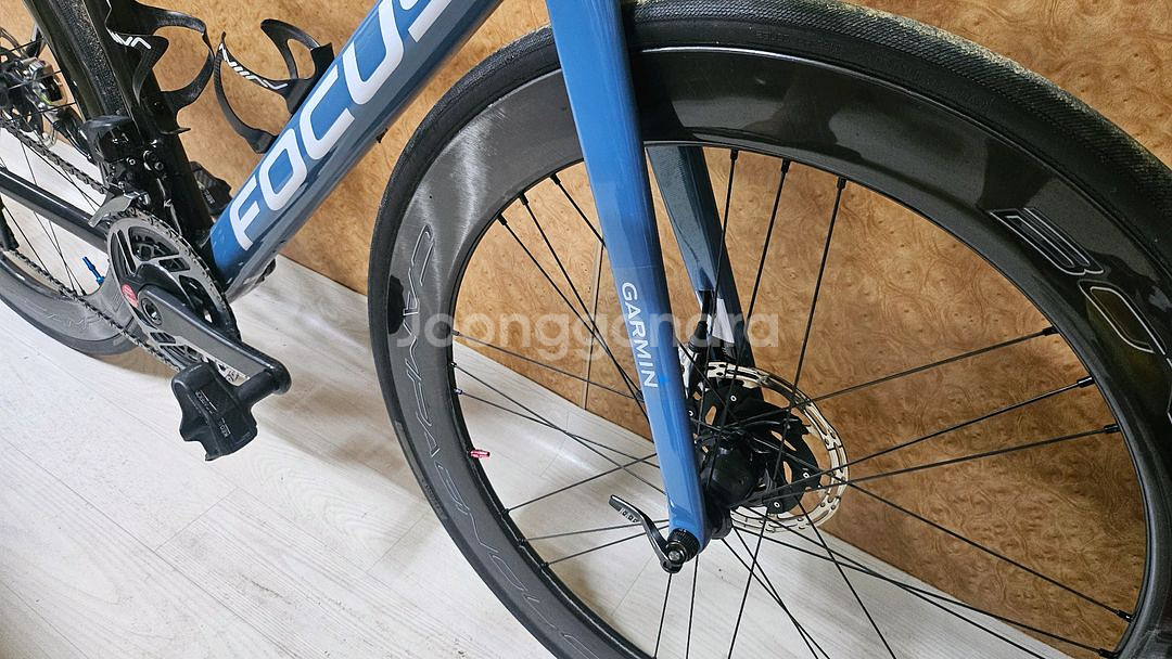 포커스 이자르코맥스 스램 레드 전동구동계 일체형 핸들--6