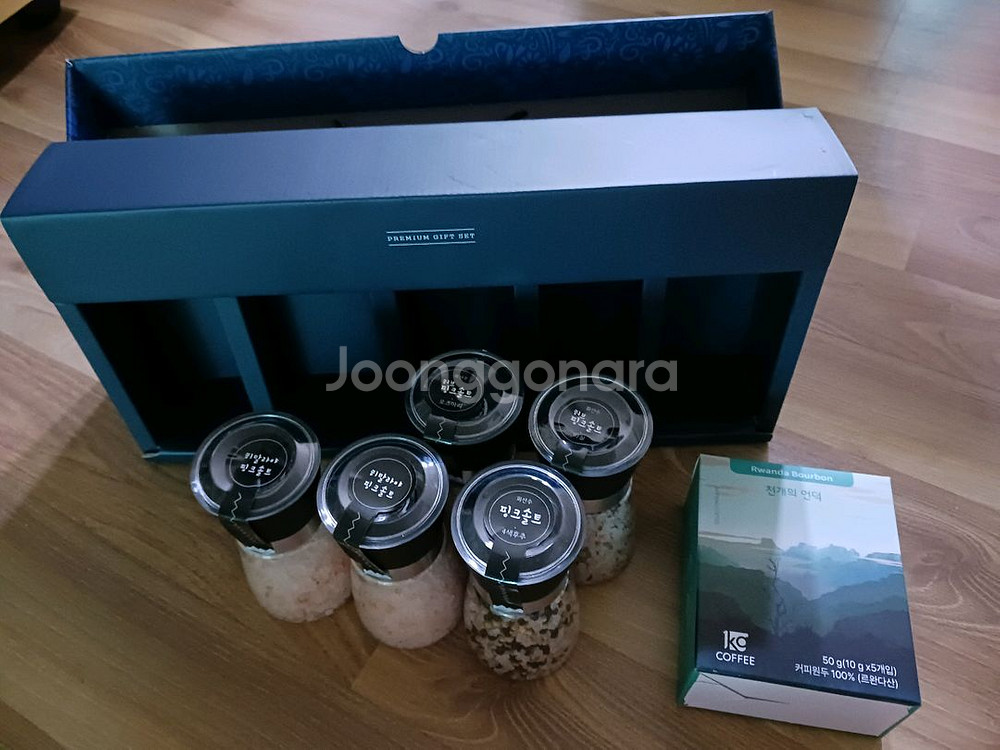 (새상품)히말라야 핑크솔트 선물세트와 커피--0