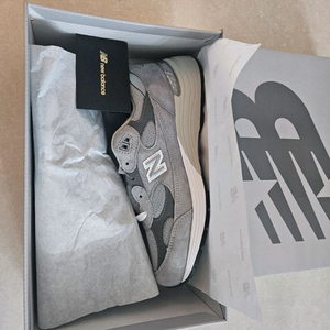 뉴발 u992gy 그레이 260팝니다