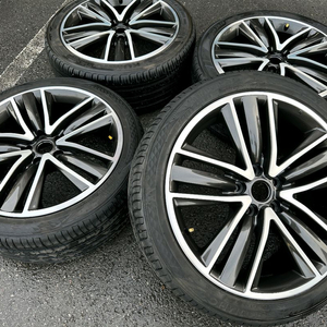 인피니티 Q50 19인치 정품 휠타이어 세트 팔아요 2
