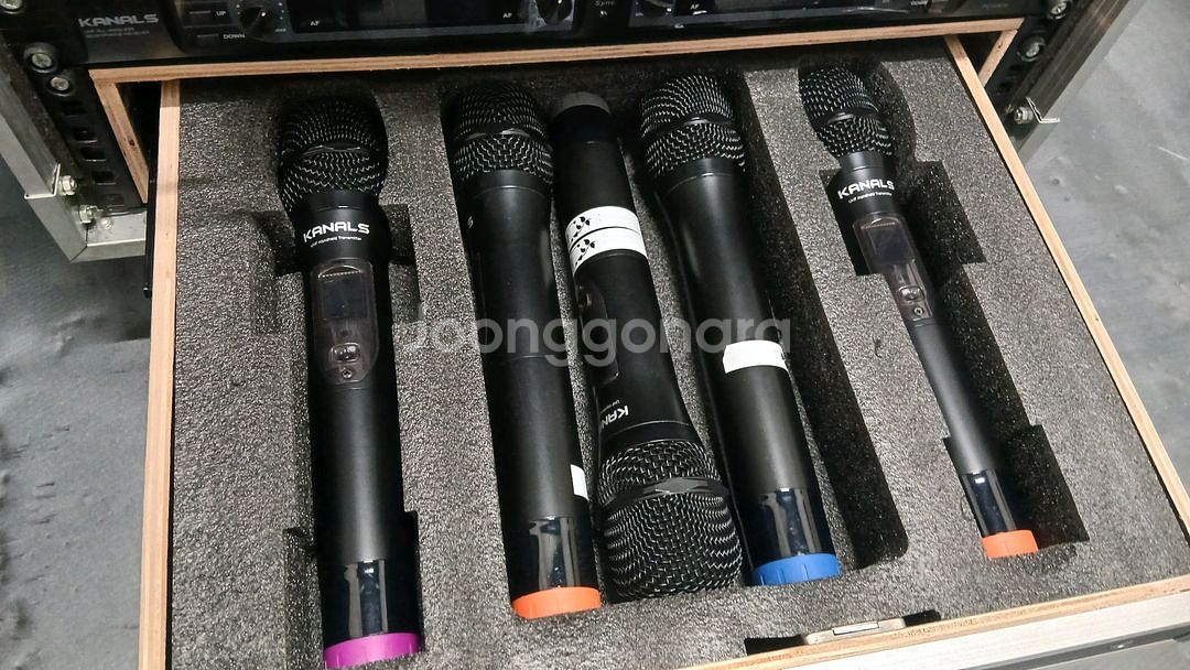 버스킹가능 디지털 믹서 및 무선마이크 세트--3