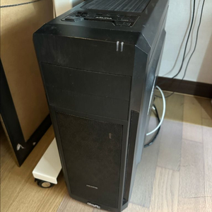 데스크톱 컴퓨터 i5 12세대 4060