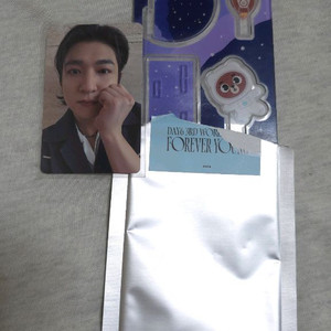 데이식스 티셔츠 엠디 데니멀즈 쁘띠멀즈 인형 마데워치