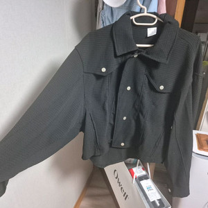 블랙 텍스쳐 자켓