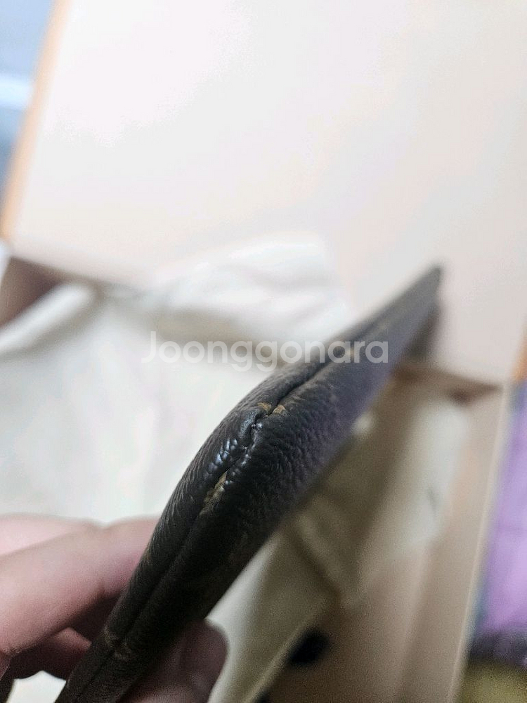 루이비통 클러치 팝니다--4