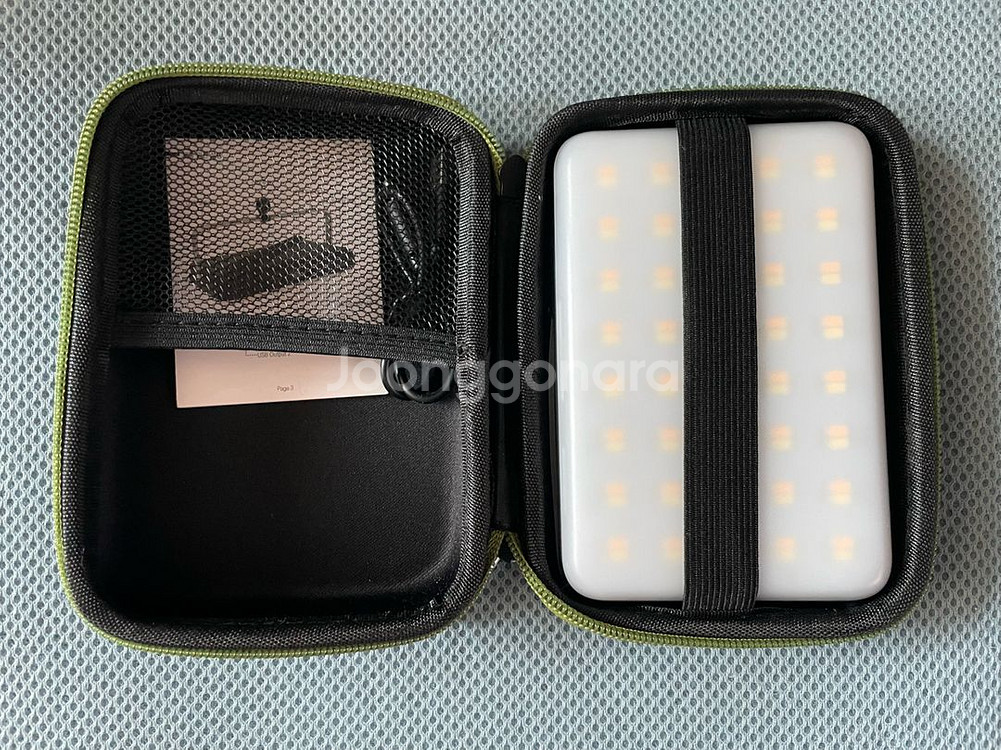 루맥스 LC-200K 충전식 LED 캠핑랜턴 팝니다.--3