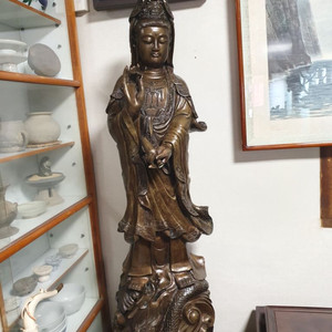 동 불상 ( 관음보살 )