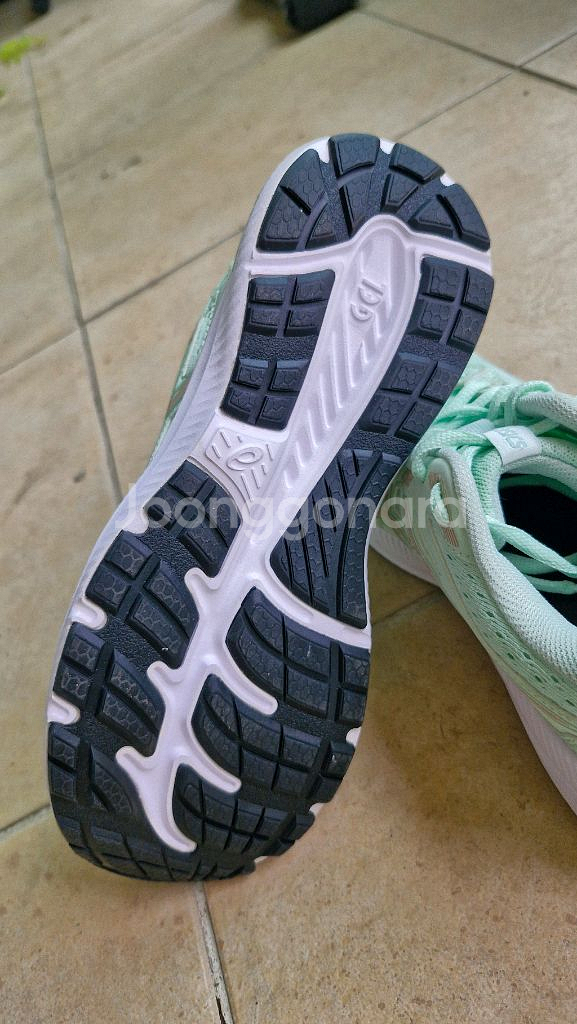 아식스 젤컨텐드8 235--3