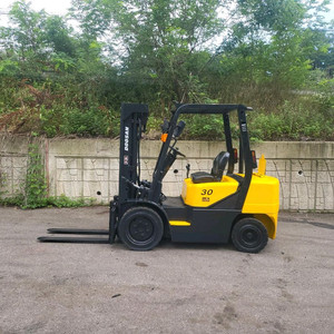 중고지게차 두산 D30S-3 디젤 3톤 3단 지게차
