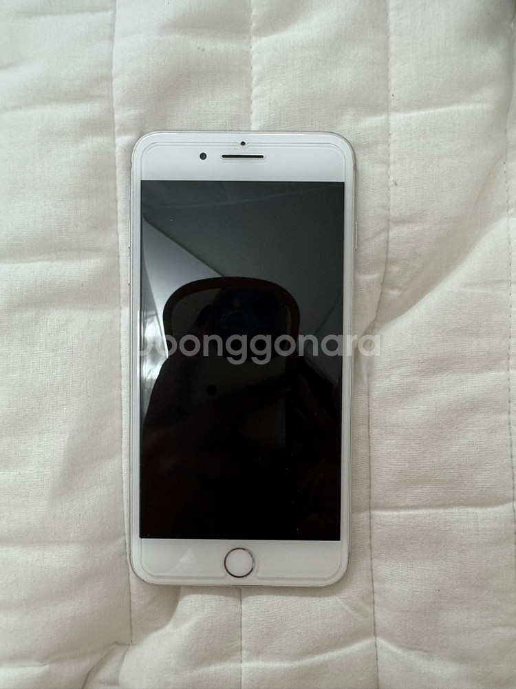 아이폰 8+ 화이트 64G 87% s급--1