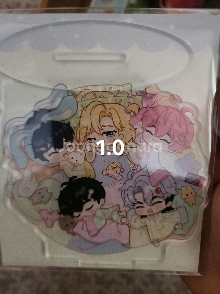플레이브 비공식 굿즈 양도합니다.--2