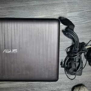 ASUS Vivobook X540U 노트북