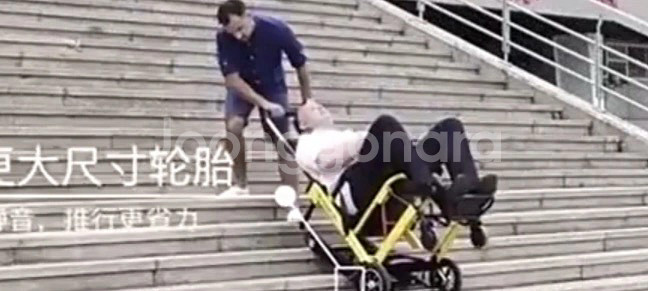노약자 장애인 리프트 계단 오르기 계단 리프트--2