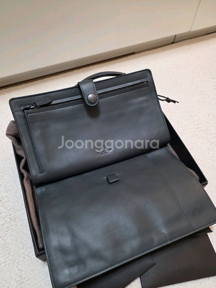 보테가베네타 정품 남성 클러치백(신품급)--2