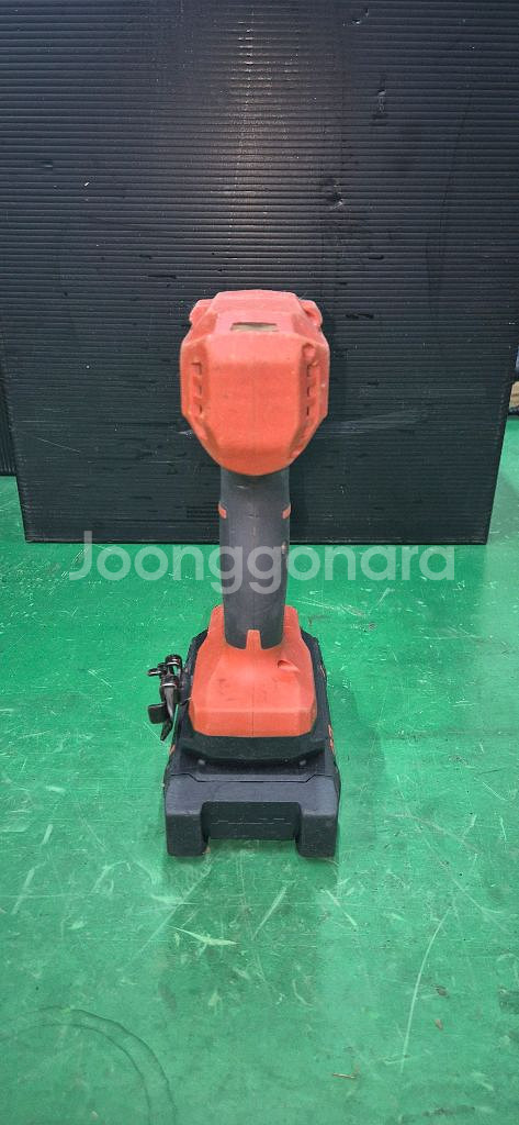 [HILTI]힐티뉴런충전임팩렌치SIW4AT22배터리포함--4